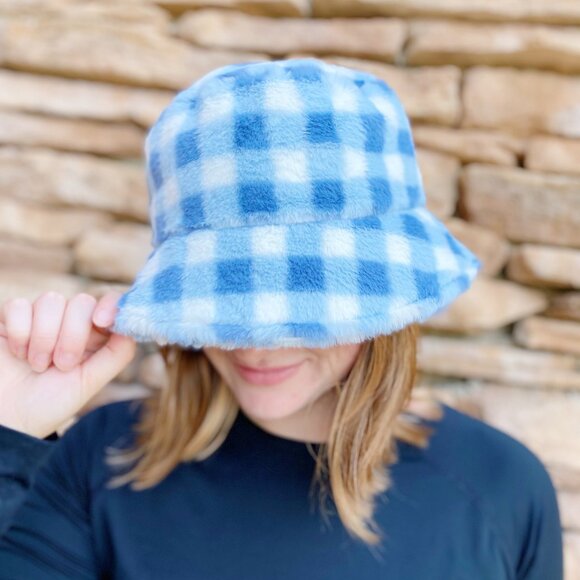 Super Cozy Checkered Bucket Hat - Black - Picture 7 of 7